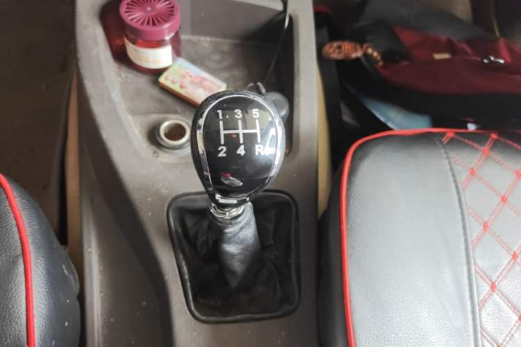 Used Wuling Hongguang 2014 1.5L S Luxury Model Gear Lever