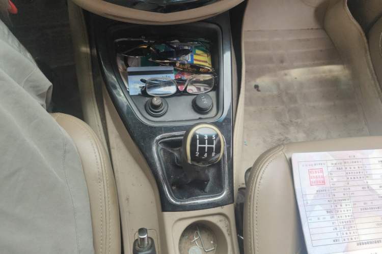 Used Wuling Hongguang 2014 1.5L S Luxury Model Gear Lever