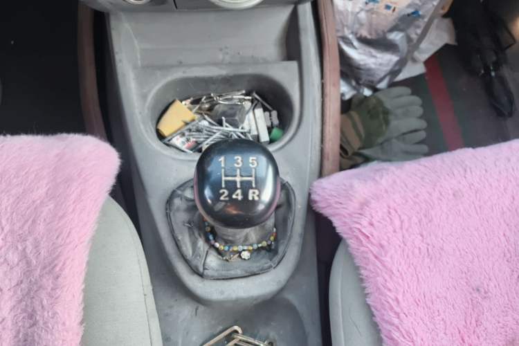 Used Wuling Hongguang 2014 1.2L Base Model China IV Gear Lever