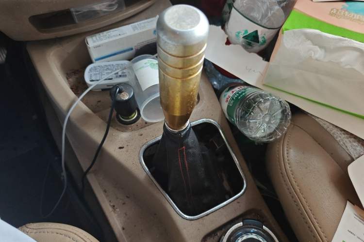 Used Wuling Hongguang 2014 1.2L S Comfort Model China IV Gear Lever