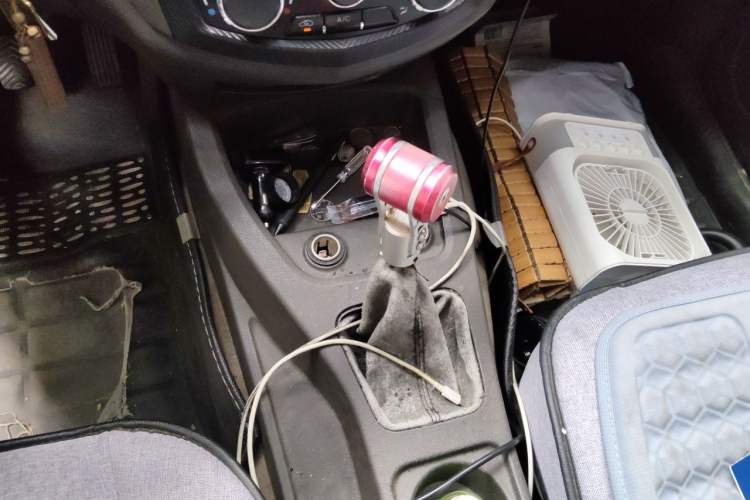 Used Wuling Hongguang 2014 1.5L S Standard Version Gear Lever