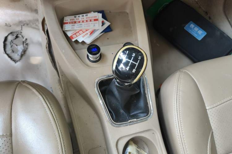 Used Wuling Hongguang 2014 1.5L S Comfort Model Gear Lever
