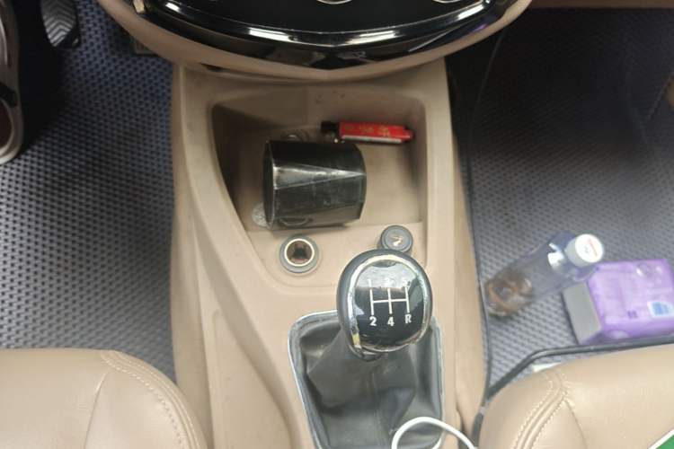 Used Wuling Hongguang 2014 1.5L S Comfort Model Gear Lever