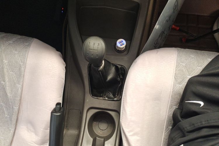 Used Wuling Hongguang 2014 1.5L S Standard Version Gear Lever