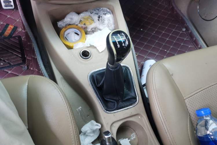 Used Wuling Hongguang 2014 1.5L S Comfort Model Gear Lever