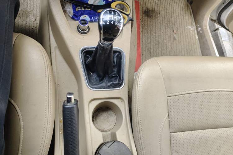 Used Wuling Hongguang 2014 1.5L S Comfort Model Gear Lever