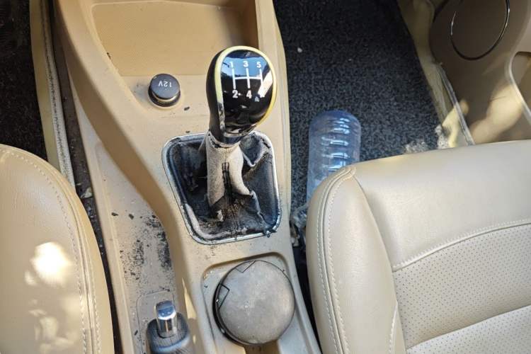 Used Wuling Hongguang 2014 1.5L S Comfort Model Gear Lever