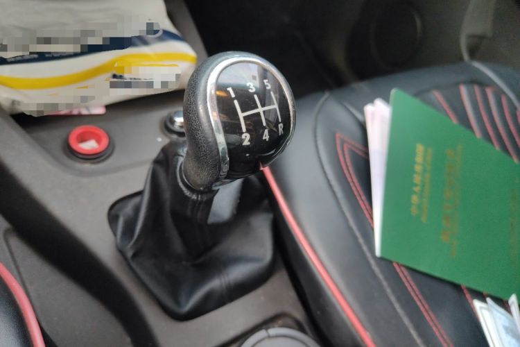 Used Wuling Hongguang 2014 1.5L S Standard Version Gear Lever