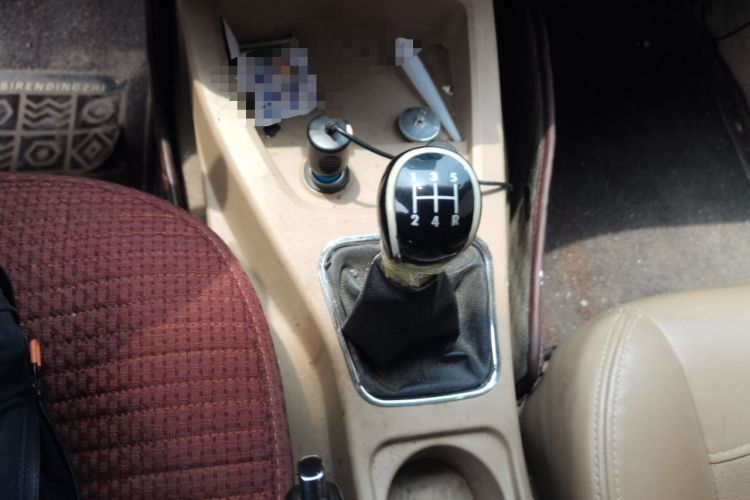 Used Wuling Hongguang 2014 1.5L S Comfort Model Gear Lever