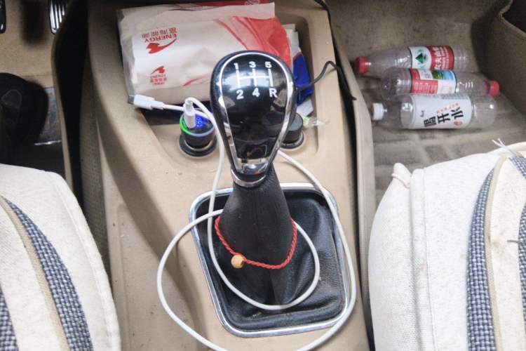 Used Wuling Hongguang 2014 1.2L S Comfort Model China IV Gear Lever