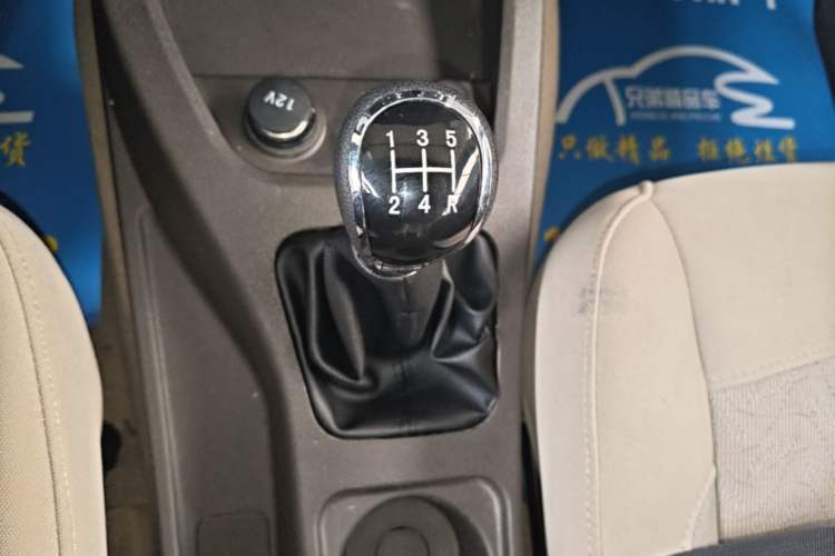 Used Wuling Hongguang 2014 1.5L S Standard Version Gear Lever