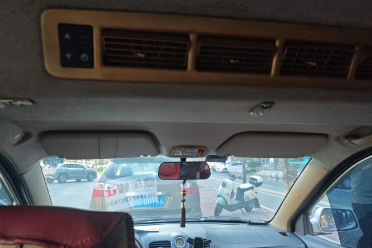 Used Wuling Hongguang 2014 1.5L S Comfort Model Headliner