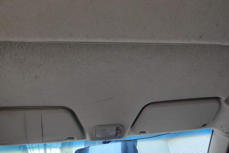 Used Wuling Hongguang 2014 1.5L S Standard Version Headliner