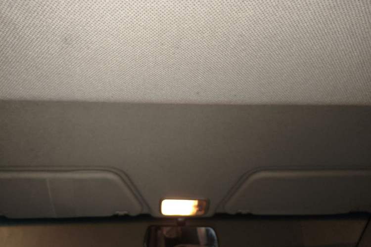 Used Wuling Hongguang 2014 1.5L S Standard Version Headliner