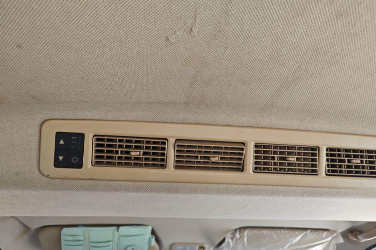 Used Wuling Hongguang 2014 1.5L S Comfort Model Headliner
