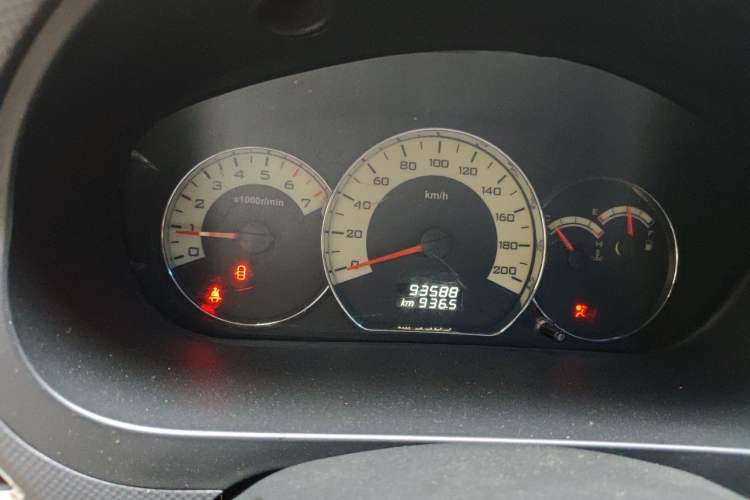 Used Wuling Hongguang 2014 1.2L S Standard Version China IV Standard Instrument Cluster