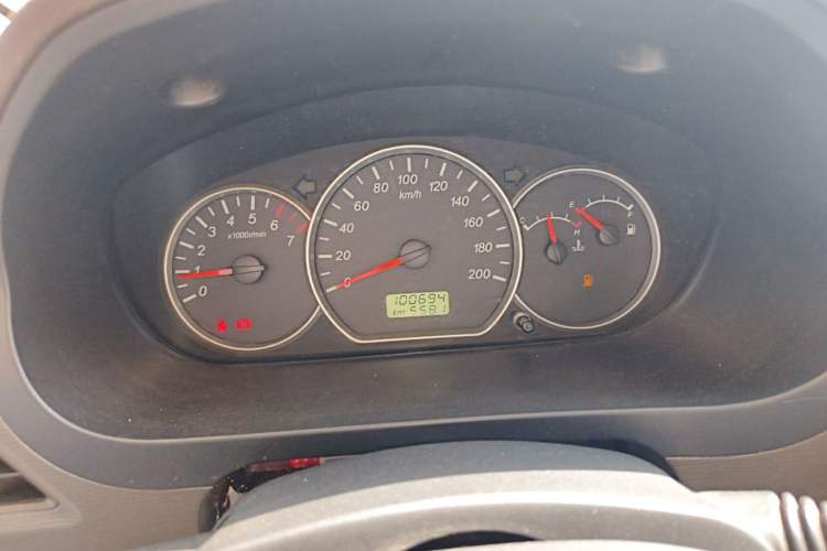 Used Wuling Hongguang 2014 1.5L Base Version Instrument Cluster