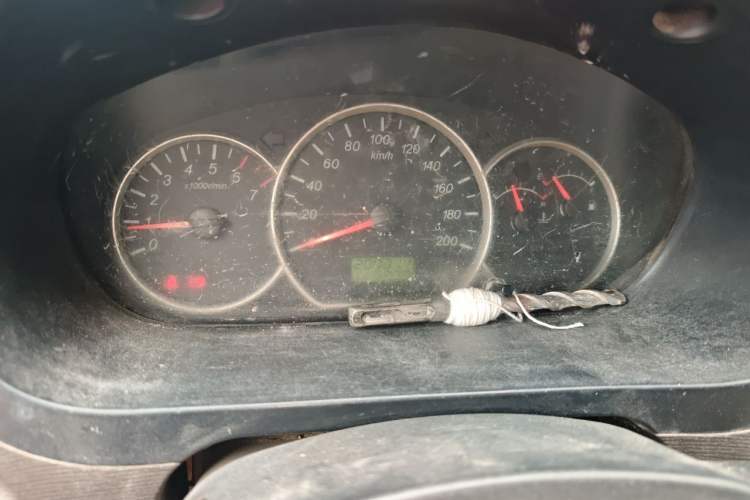 Used Wuling Hongguang 2014 1.2L Base Model China IV Instrument Cluster