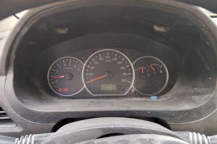 Used Wuling Hongguang 2014 1.5L Base Version Instrument Cluster