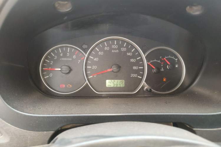 Used Wuling Hongguang 2014 1.5L Base Version Instrument Cluster