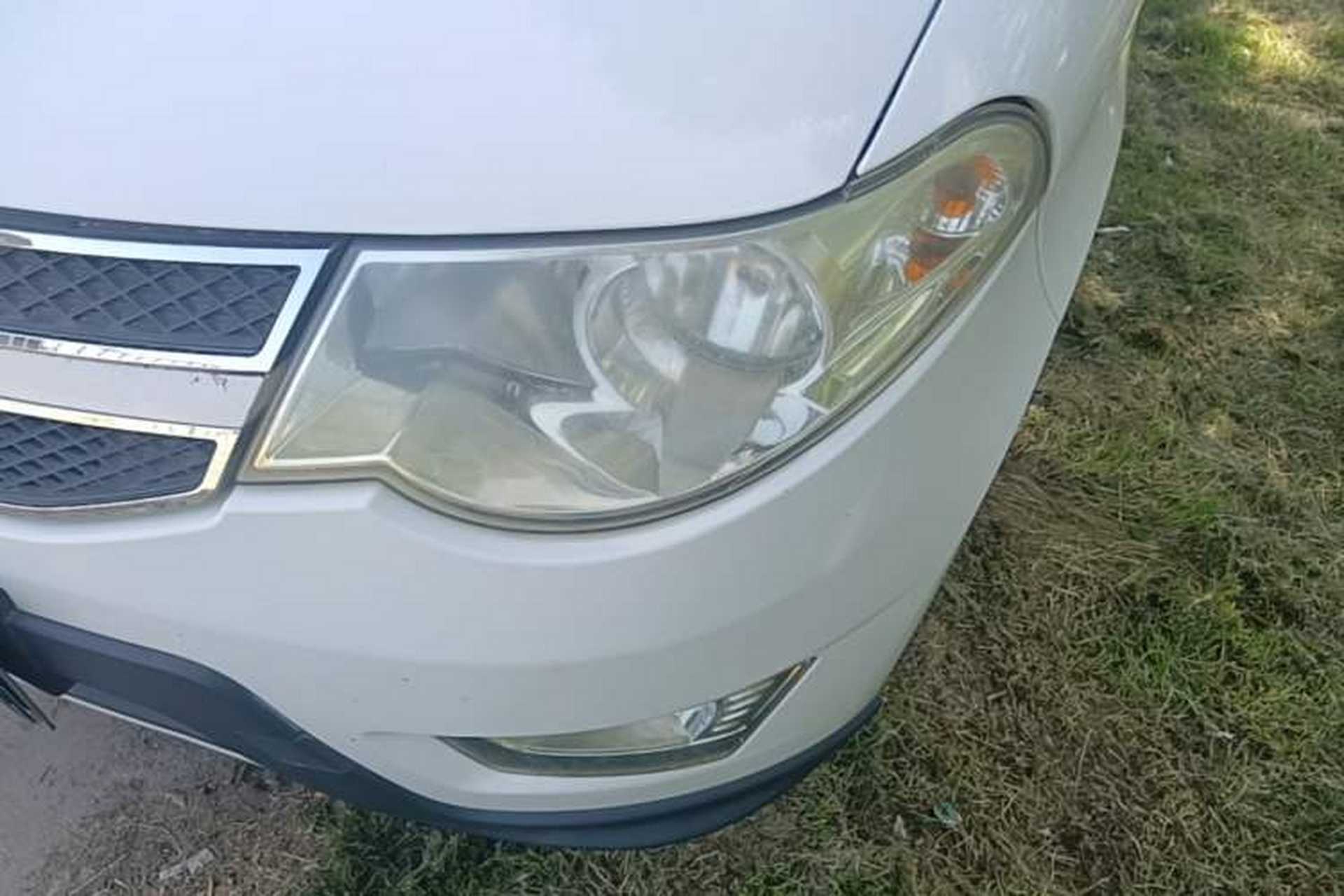 Used Wuling Hongguang 2014 1.5L S Comfort Model Left Front Headlight