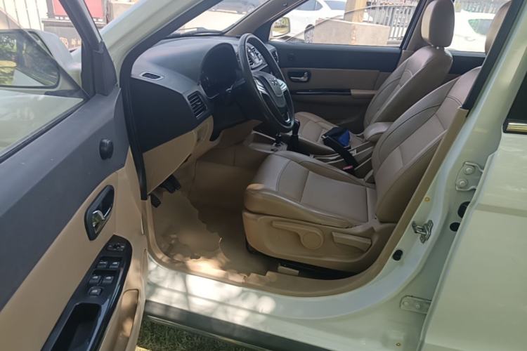 Used Wuling Hongguang 2014 1.5L S Comfort Model Left Front Seat
