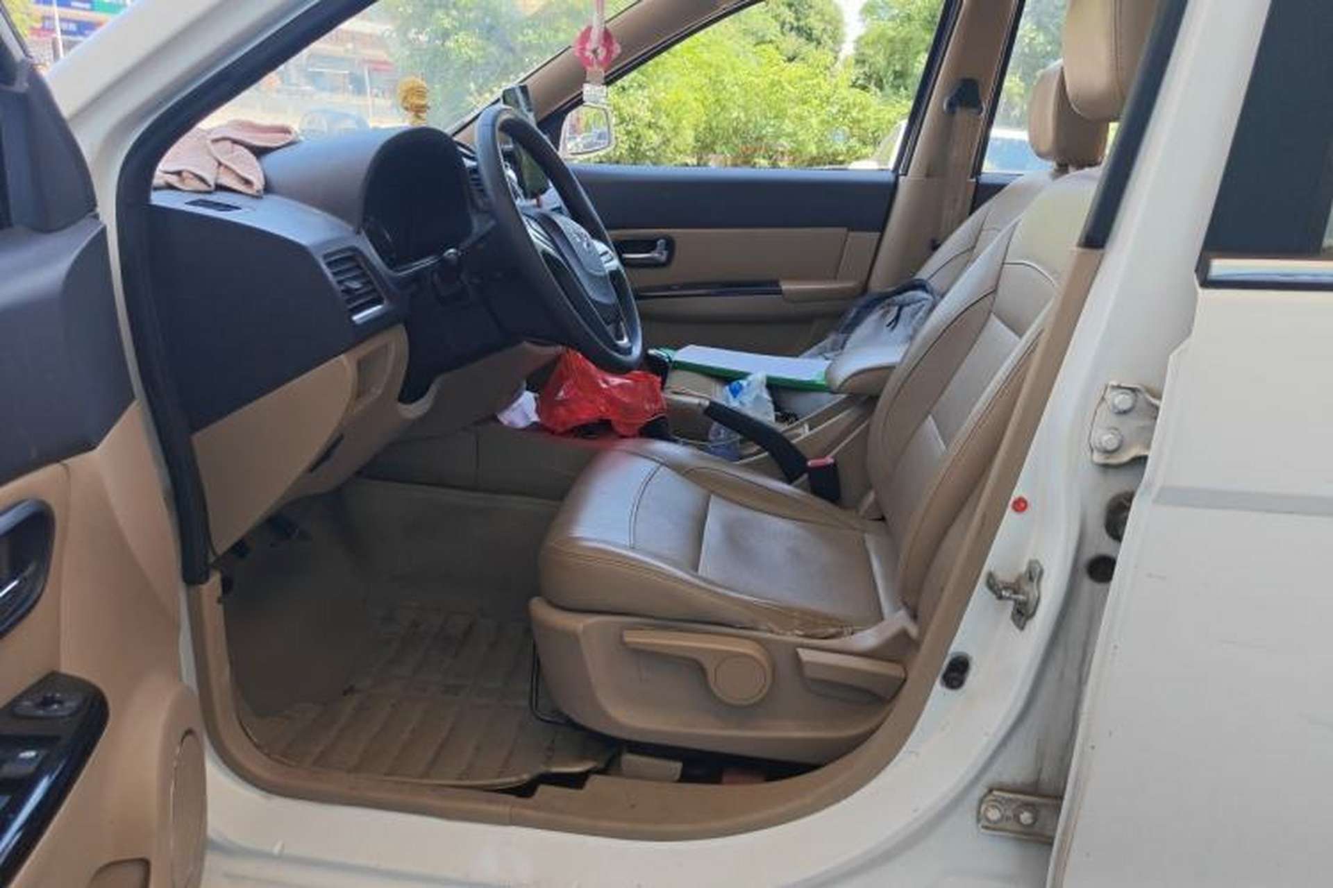 Used Wuling Hongguang 2014 1.2L S Comfort Model China IV Left Front Seat