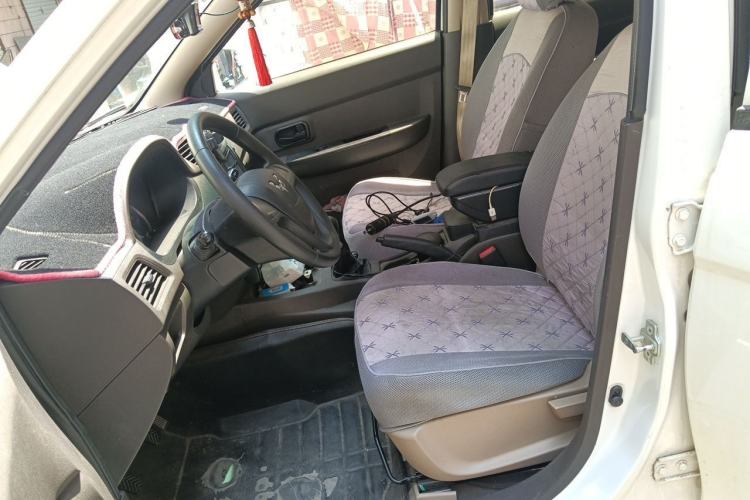 Used Wuling Hongguang 2014 1.5L S Standard Version Left Front Seat