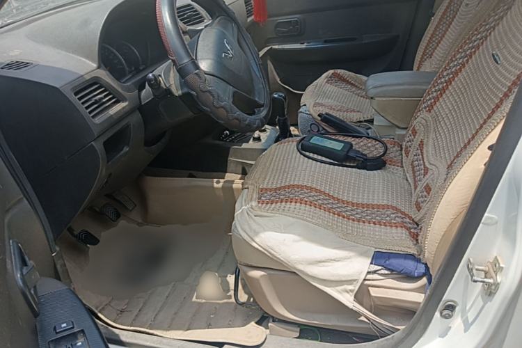 Used Wuling Hongguang 2014 1.5L S Standard Version Left Front Seat