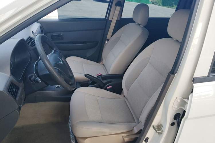 Used Wuling Hongguang 2014 1.5L S Standard Version Left Front Seat