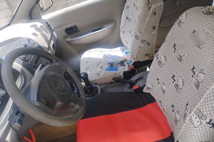 Used Wuling Hongguang 2014 1.5L Base Version Left Front Seat