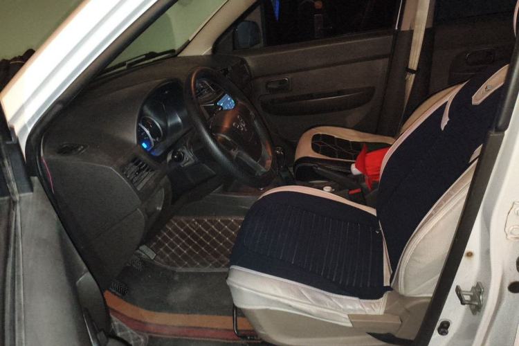 Used Wuling Hongguang 2014 1.5L S Standard Version Left Front Seat