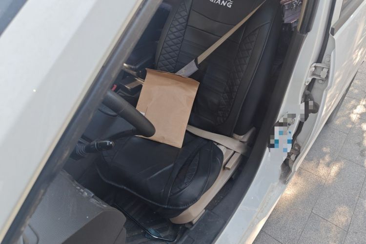 Used Wuling Hongguang 2014 1.5L S Standard Version Left Front Seat