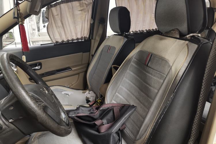 Used Wuling Hongguang 2014 1.5L S Standard Version Left Front Seat