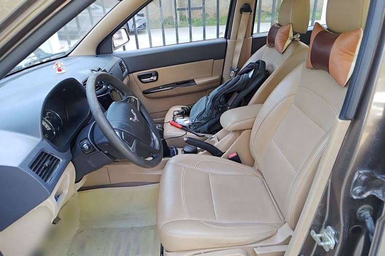 Used Wuling Hongguang 2014 1.5L S Comfort Model Left Front Seat