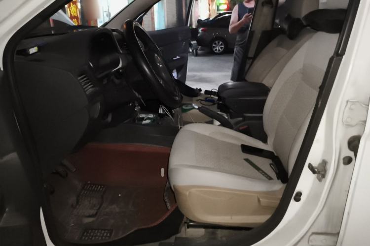 Used Wuling Hongguang 2014 1.5L S Standard Version Left Front Seat