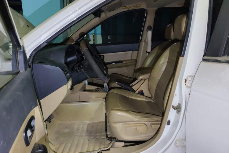 Used Wuling Hongguang 2014 1.5L S Comfort Model Left Front Seat