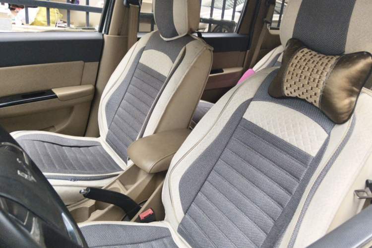Used Wuling Hongguang 2014 1.2L S Comfort Model China IV Left Front Seat