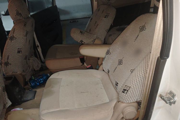 Used Wuling Hongguang 2014 1.5L S Standard Version Left Rear Seat