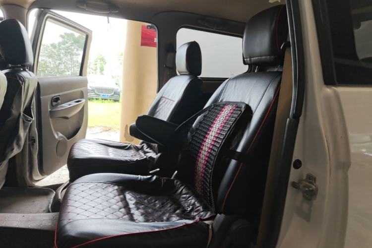 Used Wuling Hongguang 2014 1.5L S Luxury Model Left Rear Seat