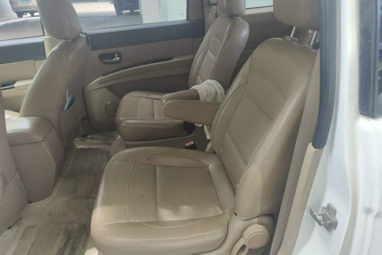 Used Wuling Hongguang 2014 1.5L S Luxury Model Left Rear Seat