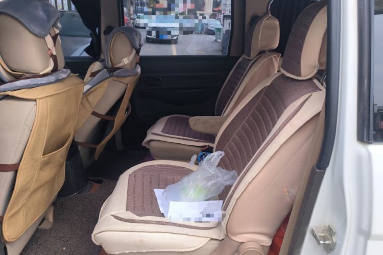Used Wuling Hongguang 2014 1.5L S Standard Version Left Rear Seat