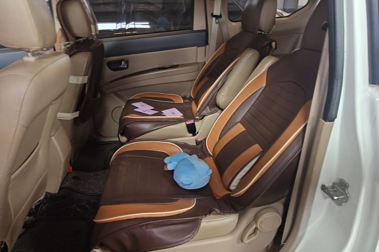 Used Wuling Hongguang 2014 1.5L S Comfort Model Left Rear Seat