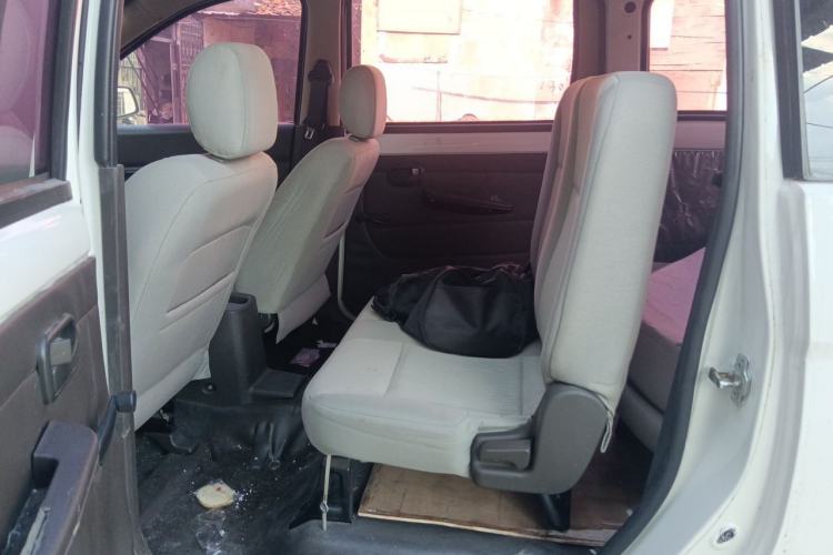 Used Wuling Hongguang 2014 1.5L Base Version Left Rear Seat