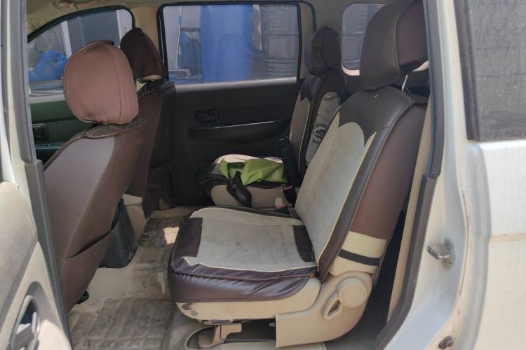 Used Wuling Hongguang 2014 1.5L S Standard Version Left Rear Seat