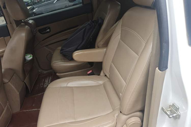 Used Wuling Hongguang 2014 1.5L S Comfort Model Left Rear Seat
