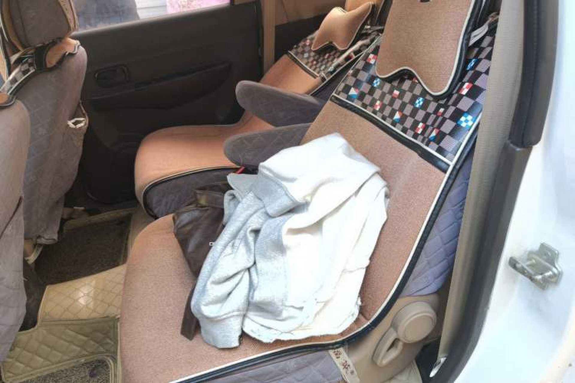 Used Wuling Hongguang 2014 1.5L S Standard Version Left Rear Seat
