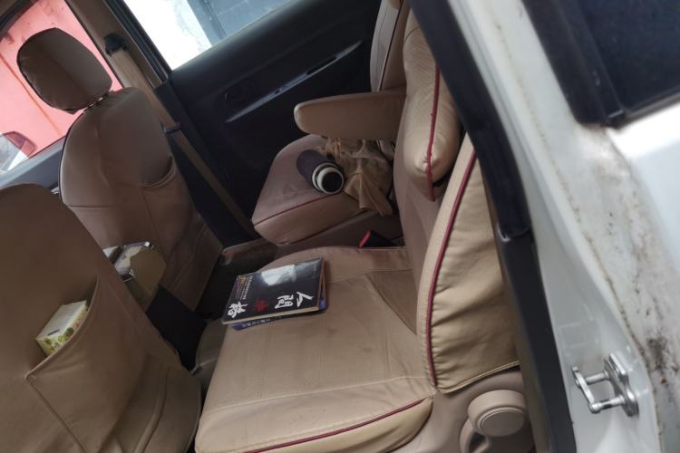 Used Wuling Hongguang 2014 1.5L S Standard Version Left Rear Seat