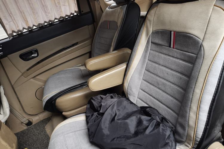 Used Wuling Hongguang 2014 1.5L S Standard Version Left Rear Seat