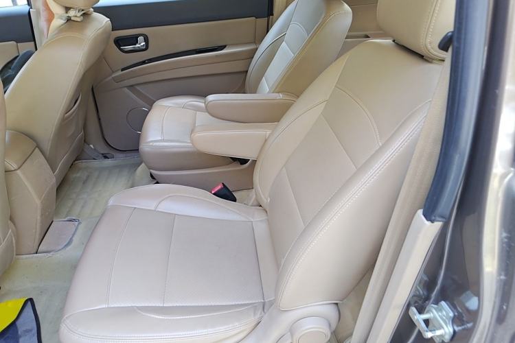 Used Wuling Hongguang 2014 1.5L S Comfort Model Left Rear Seat